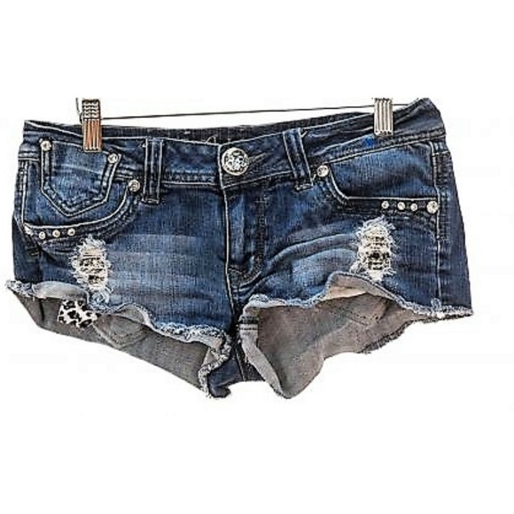 L.A. idol Pants - Distressed Embellished L.A. Idol Denim Shorts